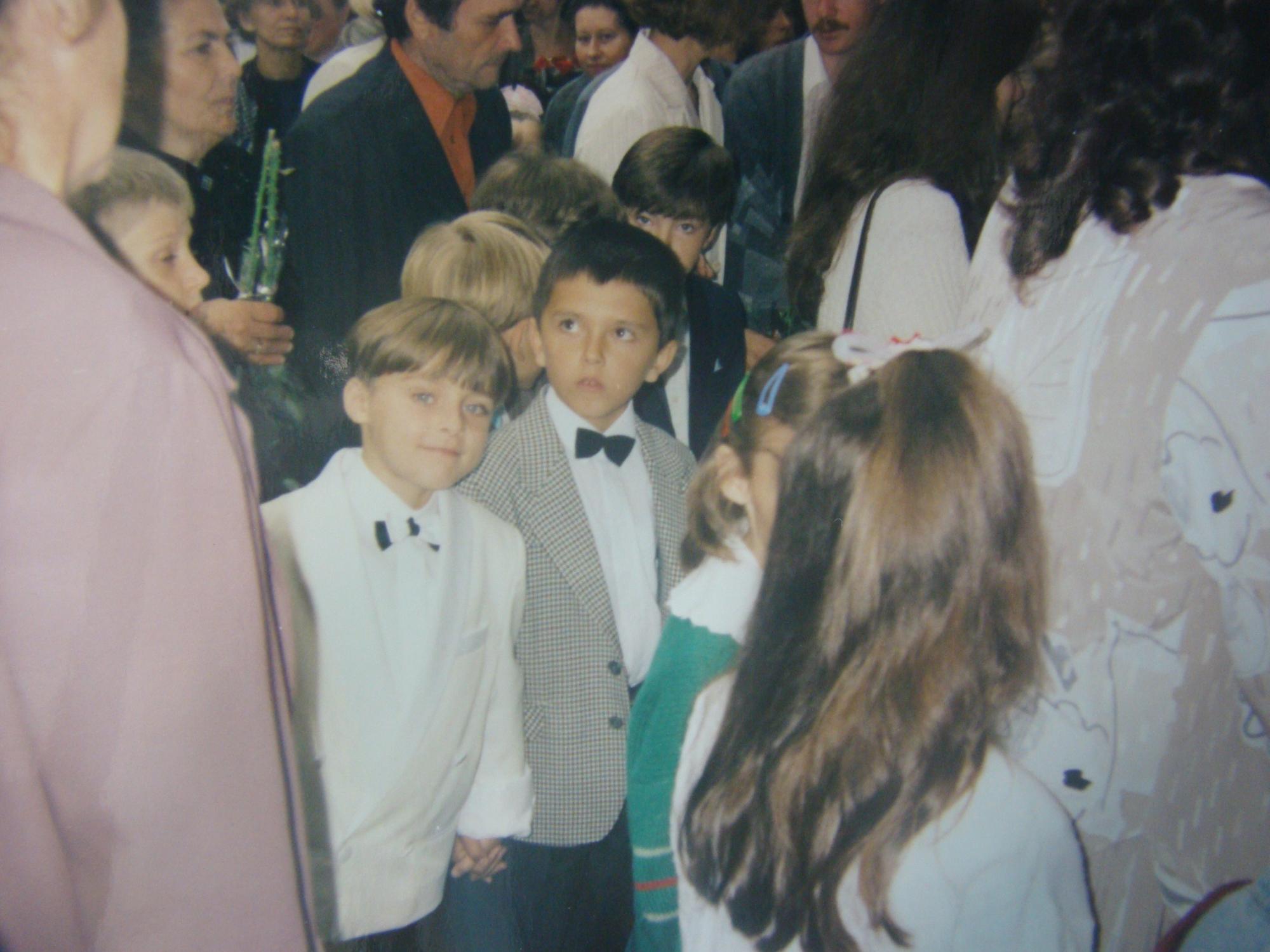 JULIK святкує день народження: моловідомі факти про шоумена і ретро-фото